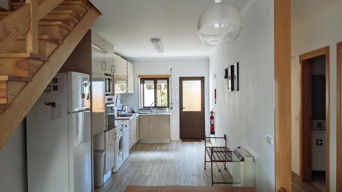Casa Domingues Guest House - Housity