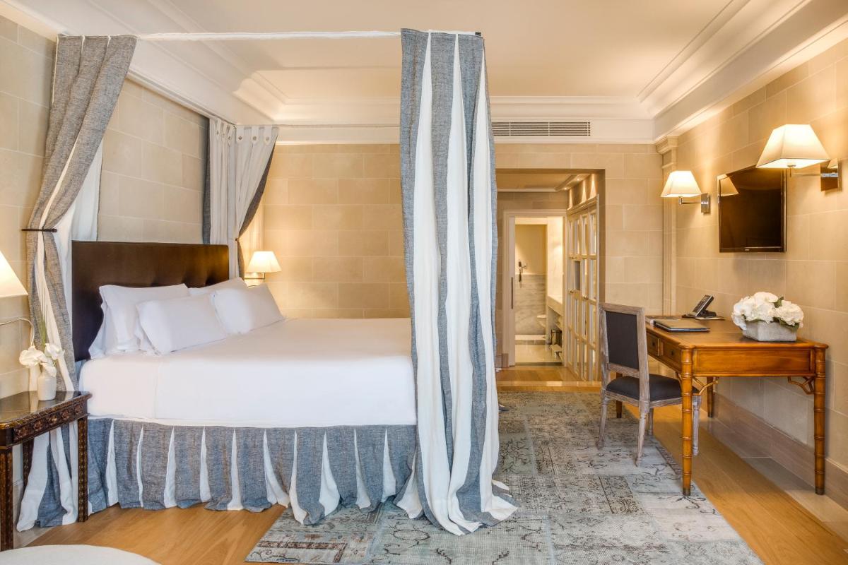 Cama o camas de una habitación en Majestic Hotel & Spa Barcelona GL