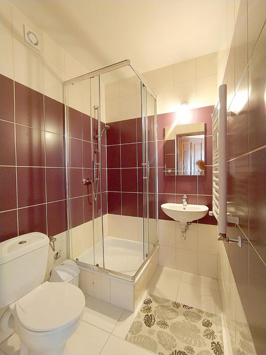 Pokoje Gościnne Waluś - Housity