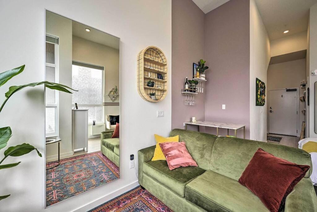 Stylish Ballard studio 15 mins from Space Needle - Housity