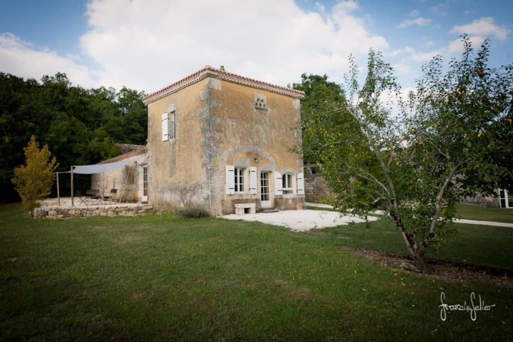 Logis de Bournet - Housity