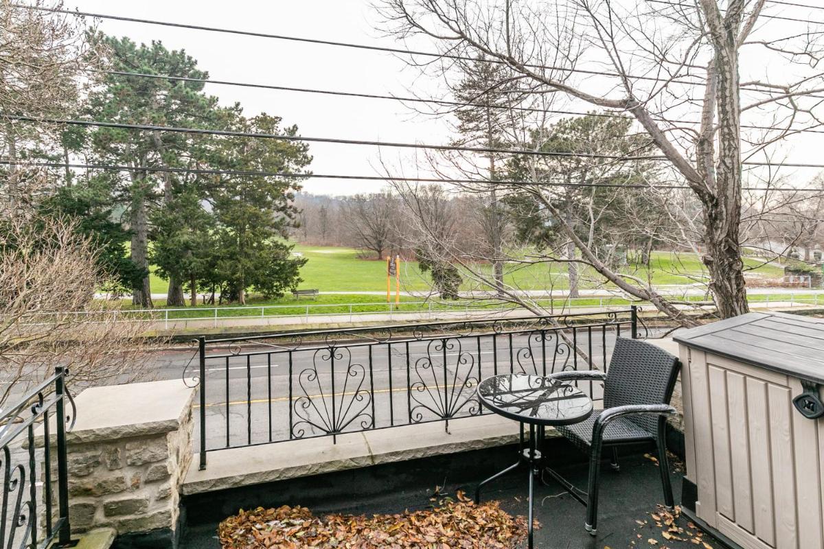 2BR Apartment Near Trails Parks & Waterfalls - Housity