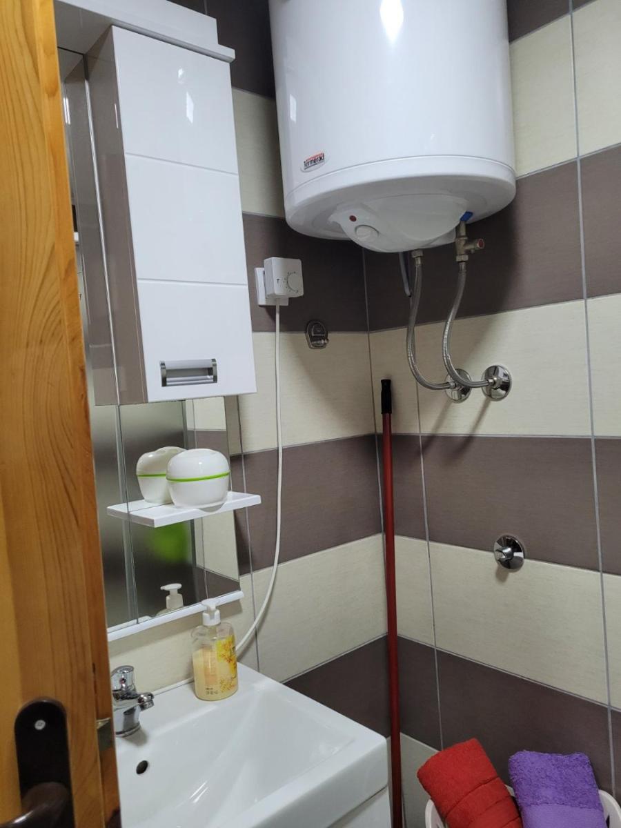 Apartmani Lotos - Housity