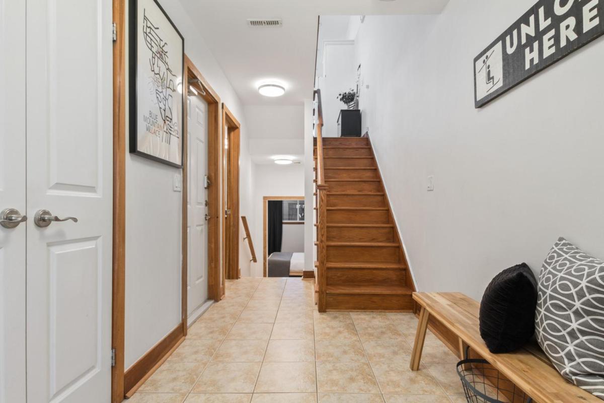 The Parker House Gorgeous Light and Spacious Chalet 86100 - Housity