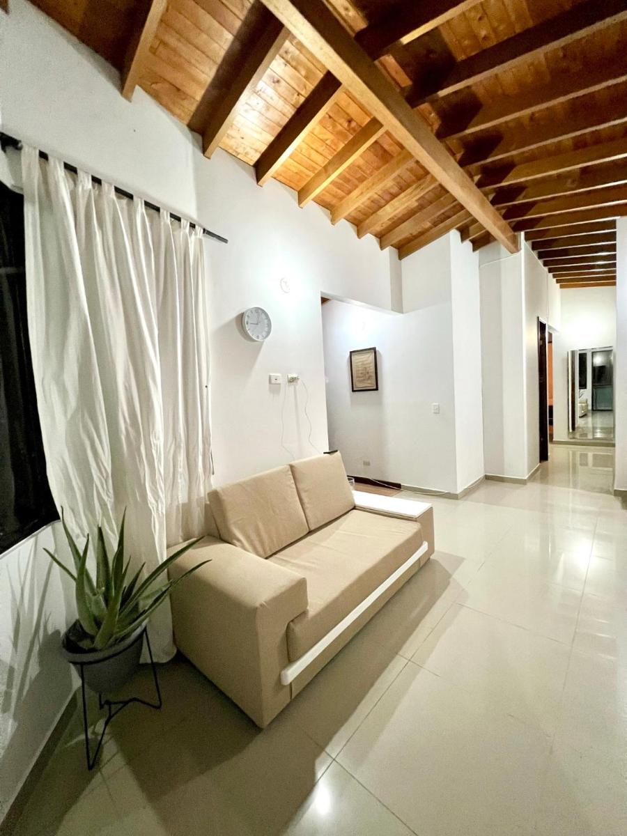Cómodo apartamento completo en Envigado - Housity