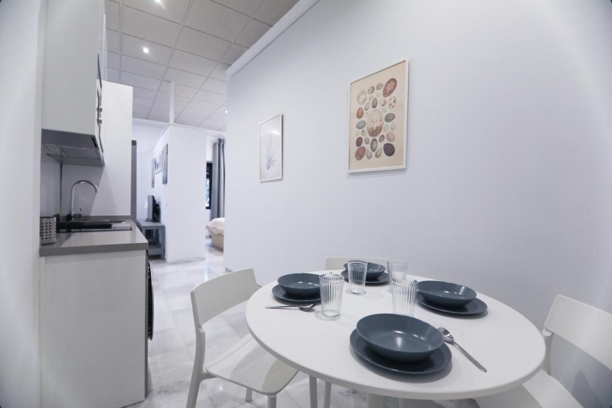 RentalSevilla Cuesta del Rosario I - Housity