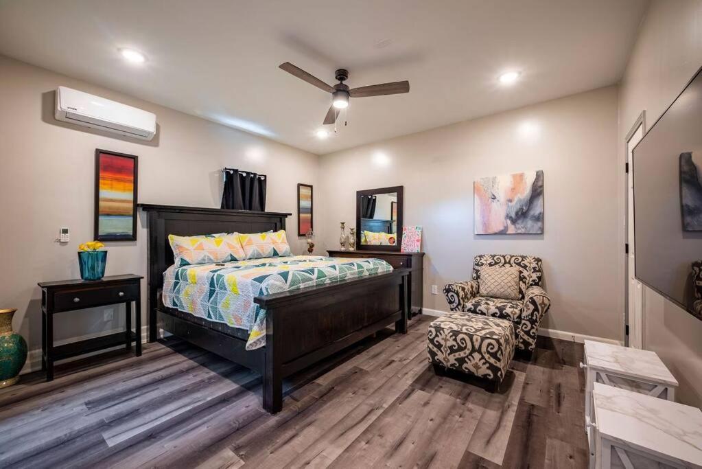 Deluxe House in the Heart of Houston - Housity