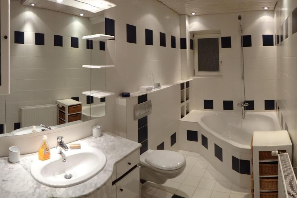 Suitetrails - 2 BR beautyful vacation home / Ferienhaus Brunsberg