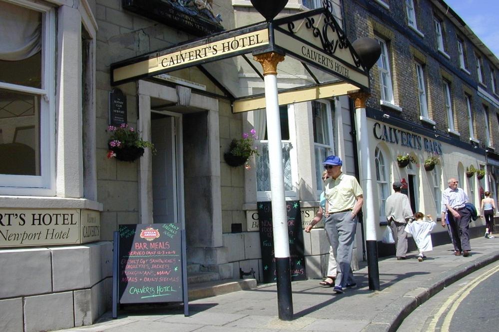 Calverts Hotel - Newport, Isle of Wight --- Car Ferry Optional Extra 89 pounds Return from Southampton - Housity