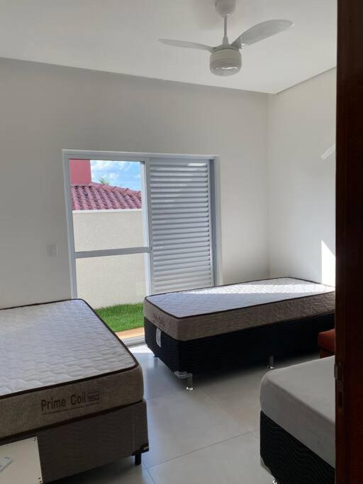 Sua casa no Ninho Verde 2 com piscina climatizada - Housity