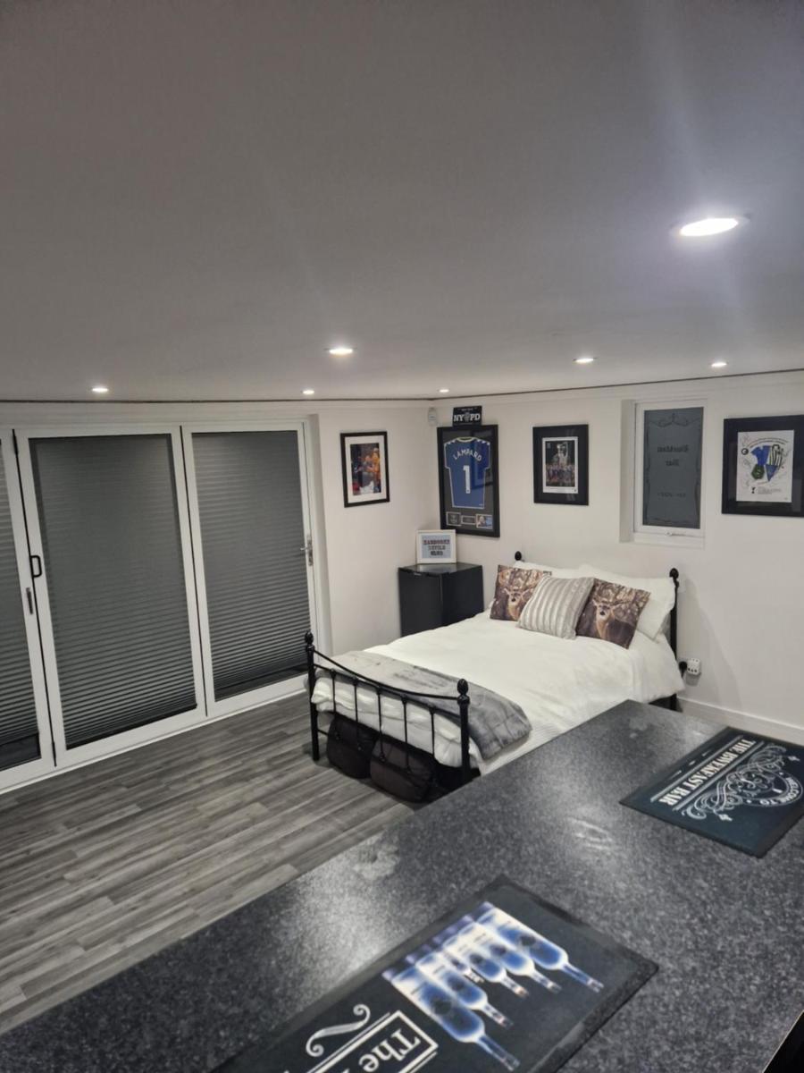 Lovely unit elgin drive Coastal Bliss Your Seaside Retreat with City Excitement - Housity