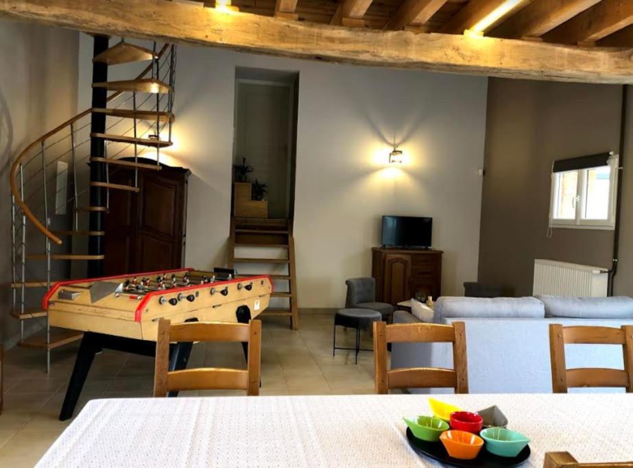 Gîte la bergerie, piscine chauffée, - Housity
