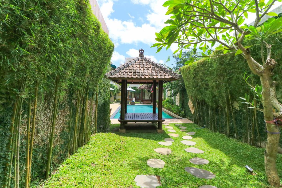 Royal Majesty Villas Jimbaran - Housity