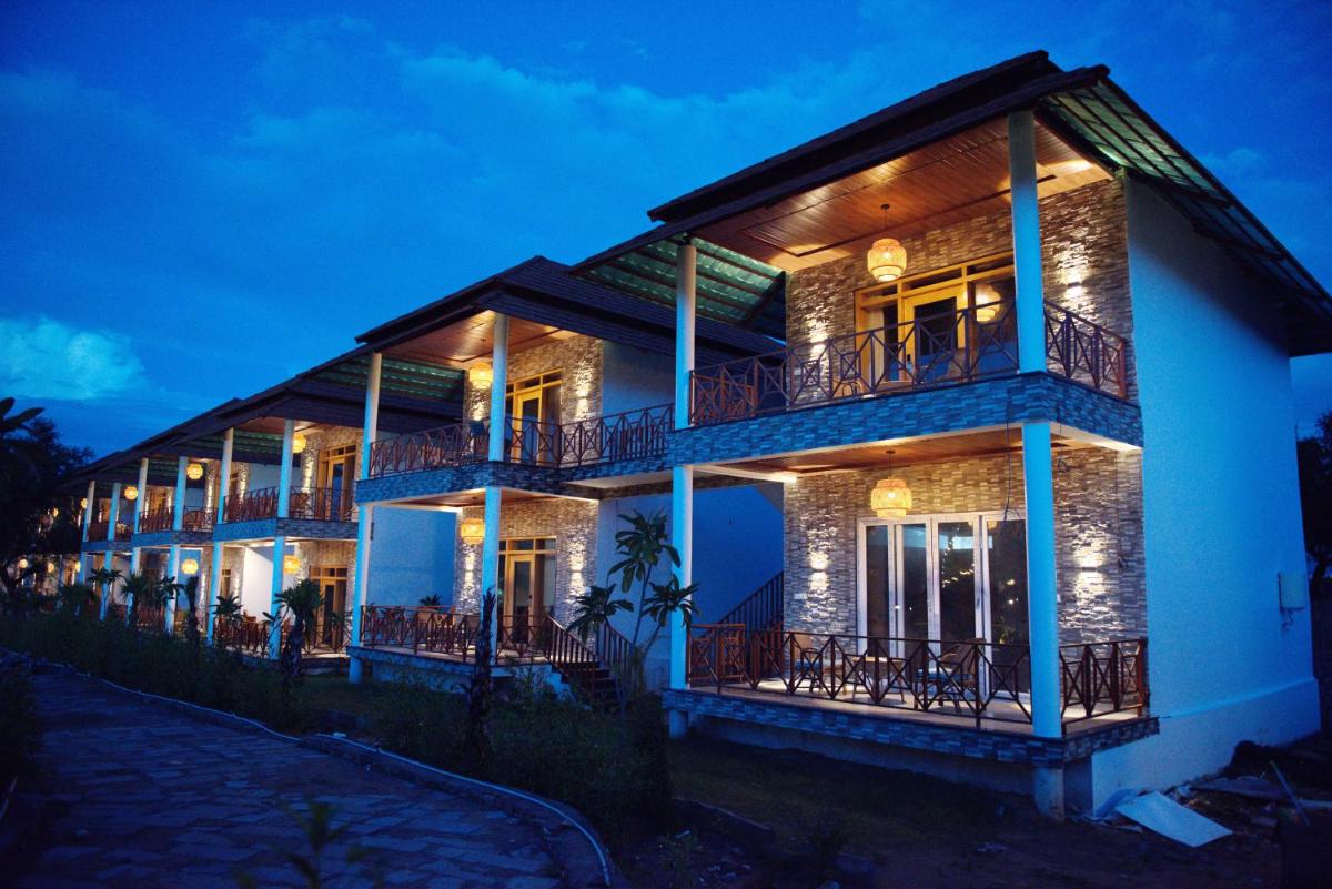 Wild Rose Resort and Spa - Housity