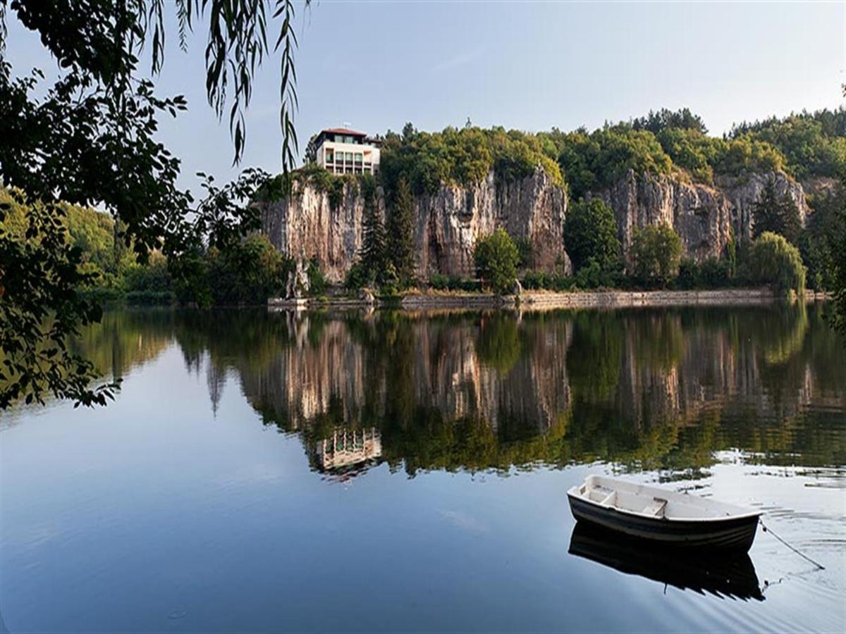 Hotel Villa Kaylaka - Housity