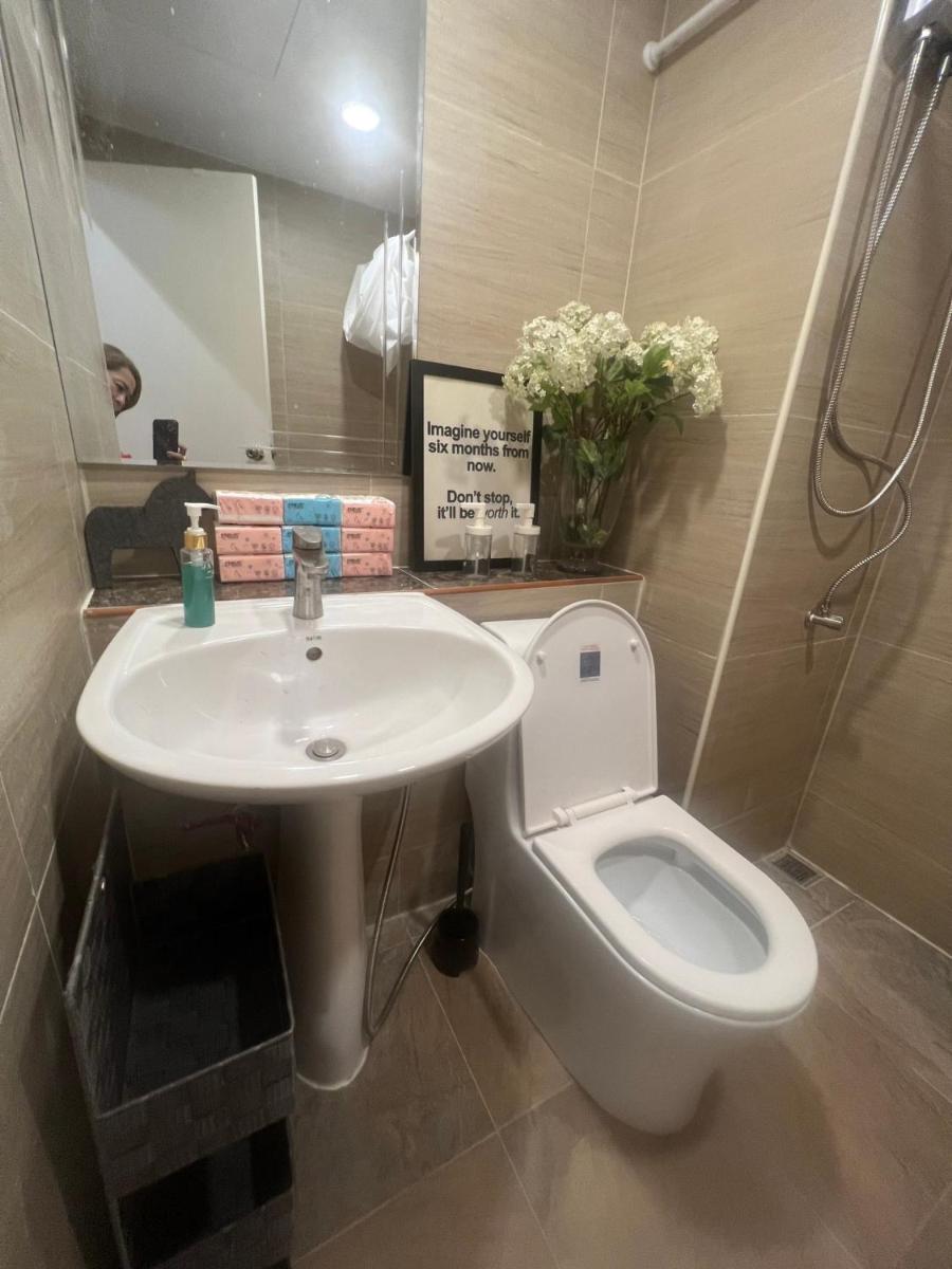 MT12 COWORKING & HOSTEL - Housity