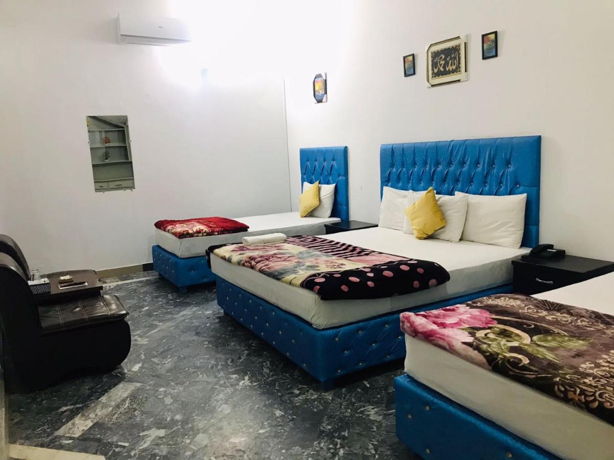 HOTEL ROSE INN - Housity