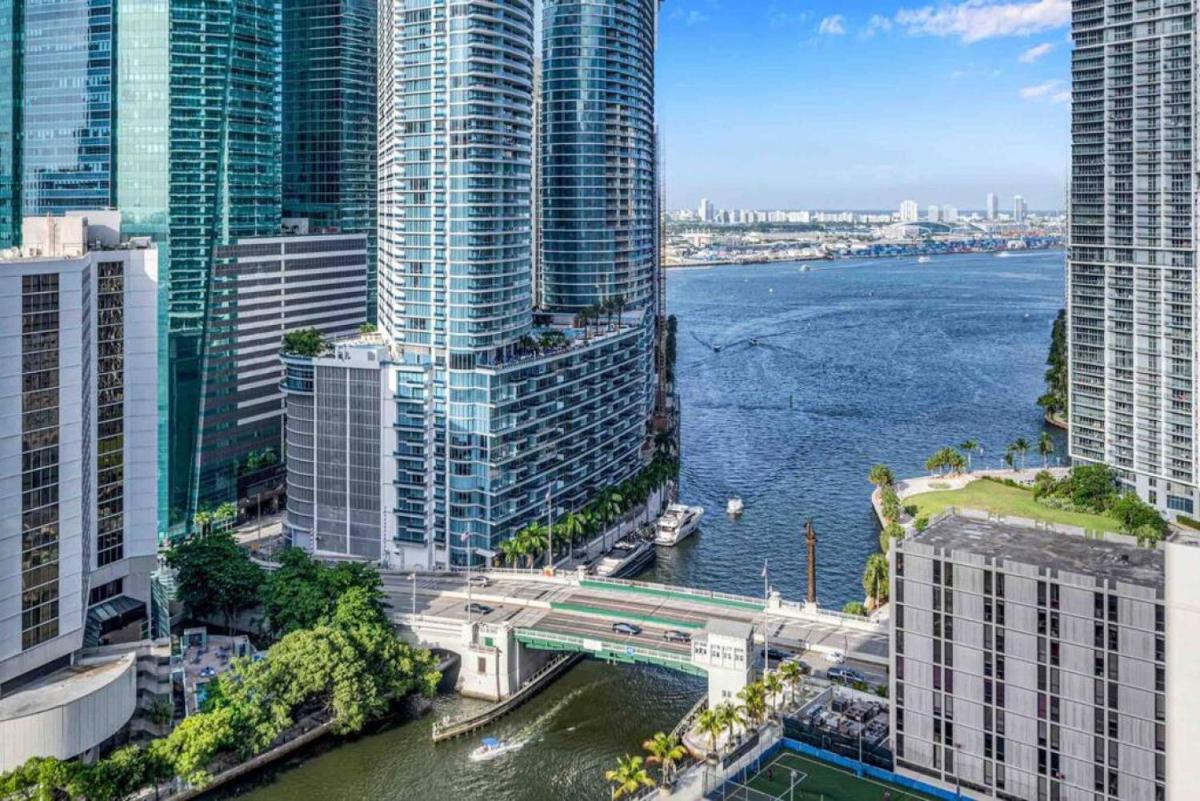Lovely 1 Bedroom Loft in the Heart of Brickell - Housity