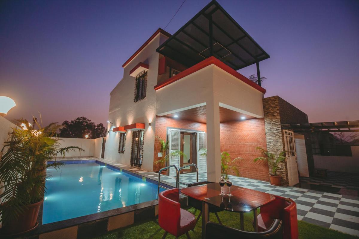 Villatic Homes - Housity