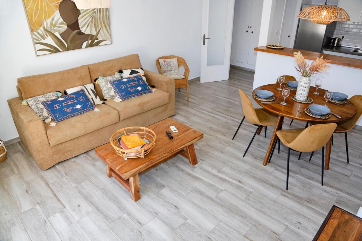 M&C Penthouse Santa Barbara - Housity