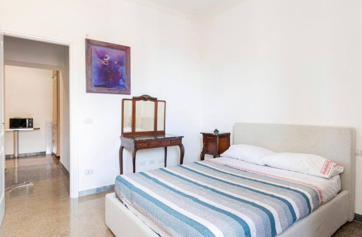 Roma private rooms - Housity