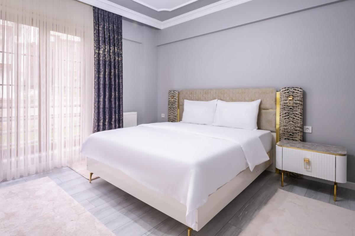 Lovely Flat with Balcony in Kartepe Kocaeli - Housity