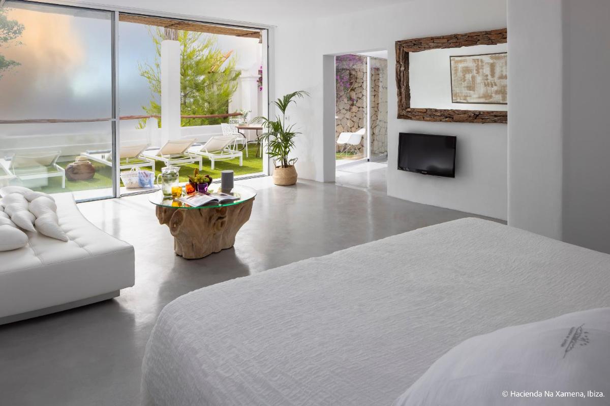 Cama o camas de una habitación en Hacienda Na Xamena, Ibiza