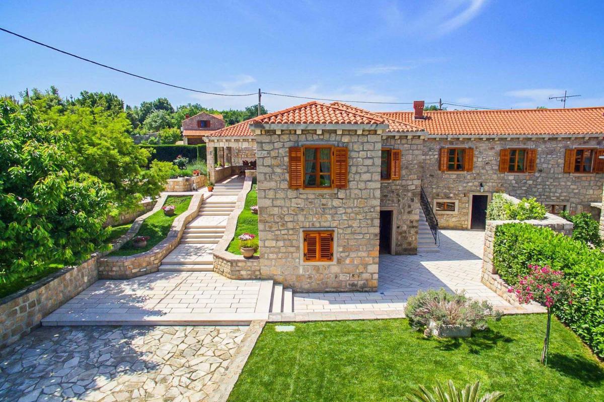 Villa Royal Palace - Housity
