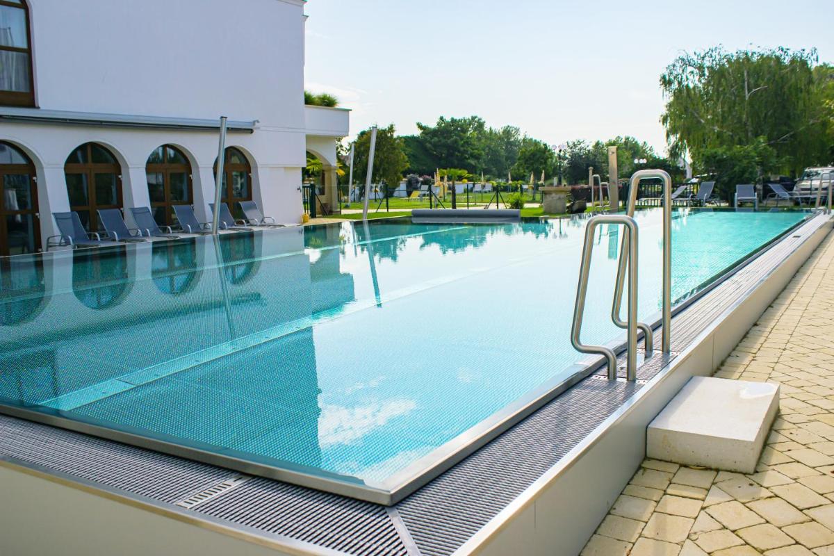 Das-Schmidt Privathotel - Housity