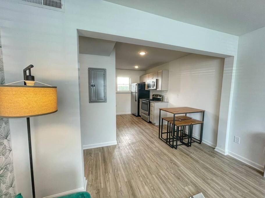 WALK everywhere- amazing apartment - Housity