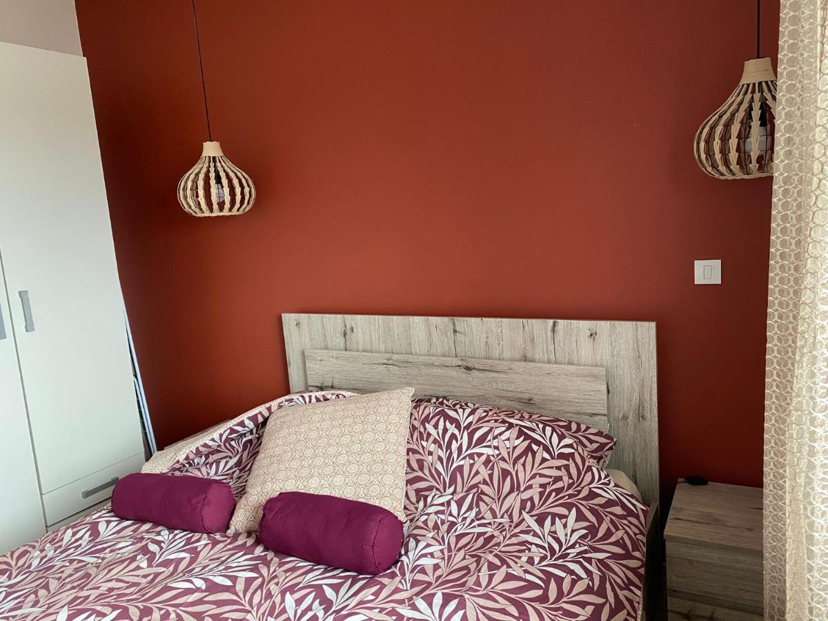Arena ZG Apartment - Housity