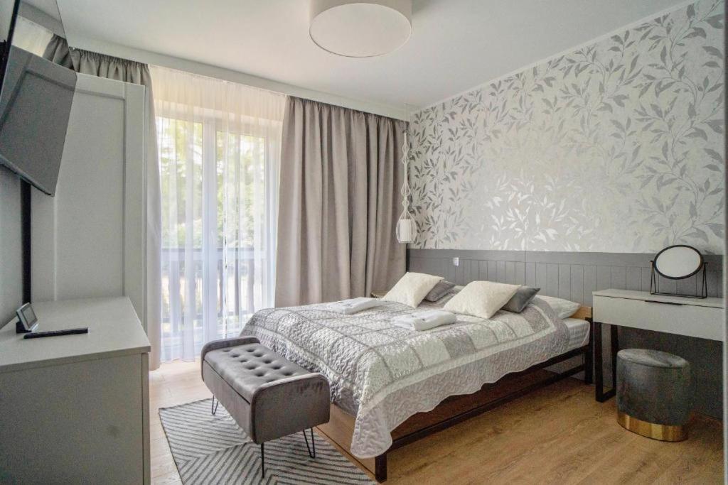 Apartamenty Admirał  - Housity