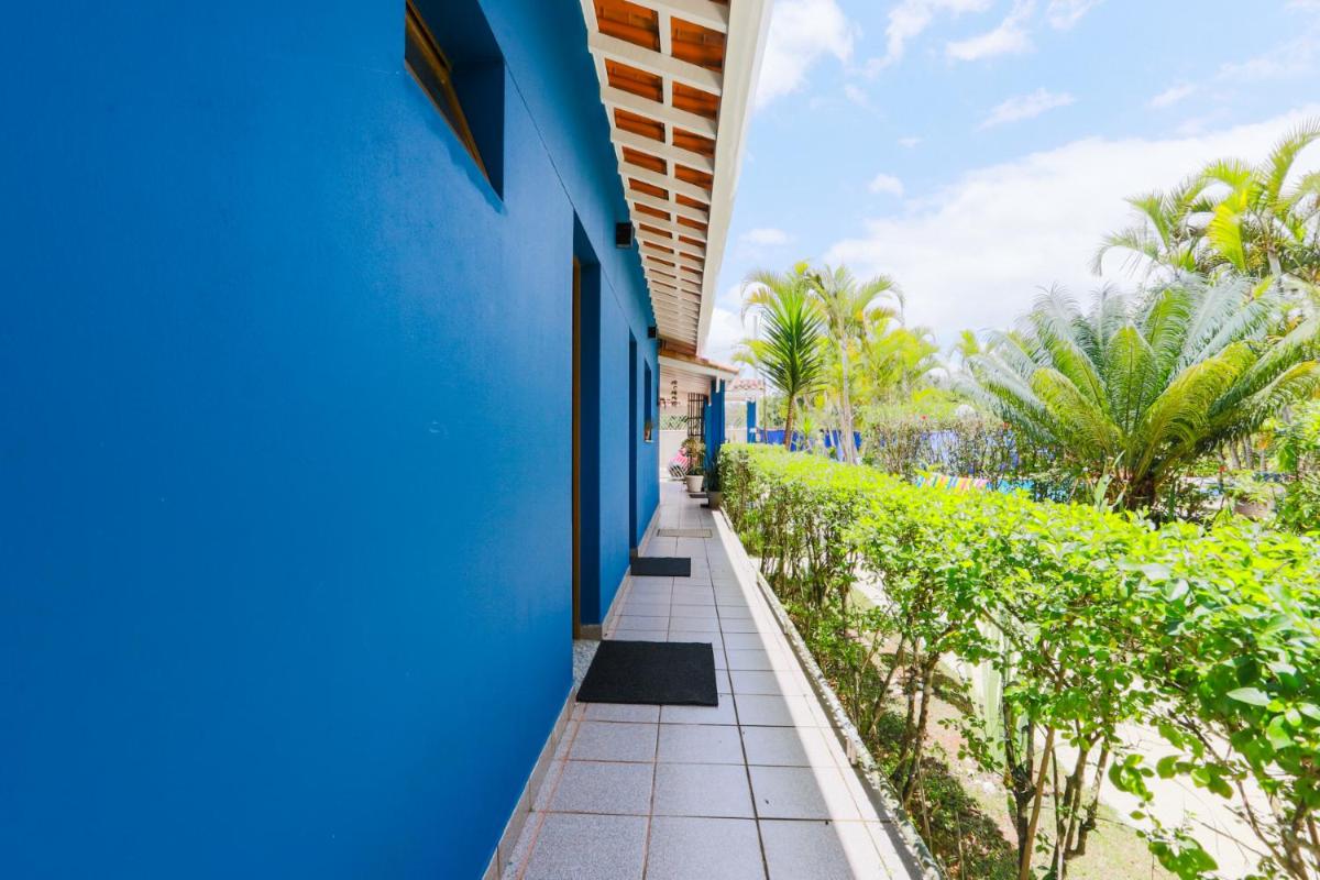 Casa de campo Cond. fechado Cotia 45 km de SP - Housity