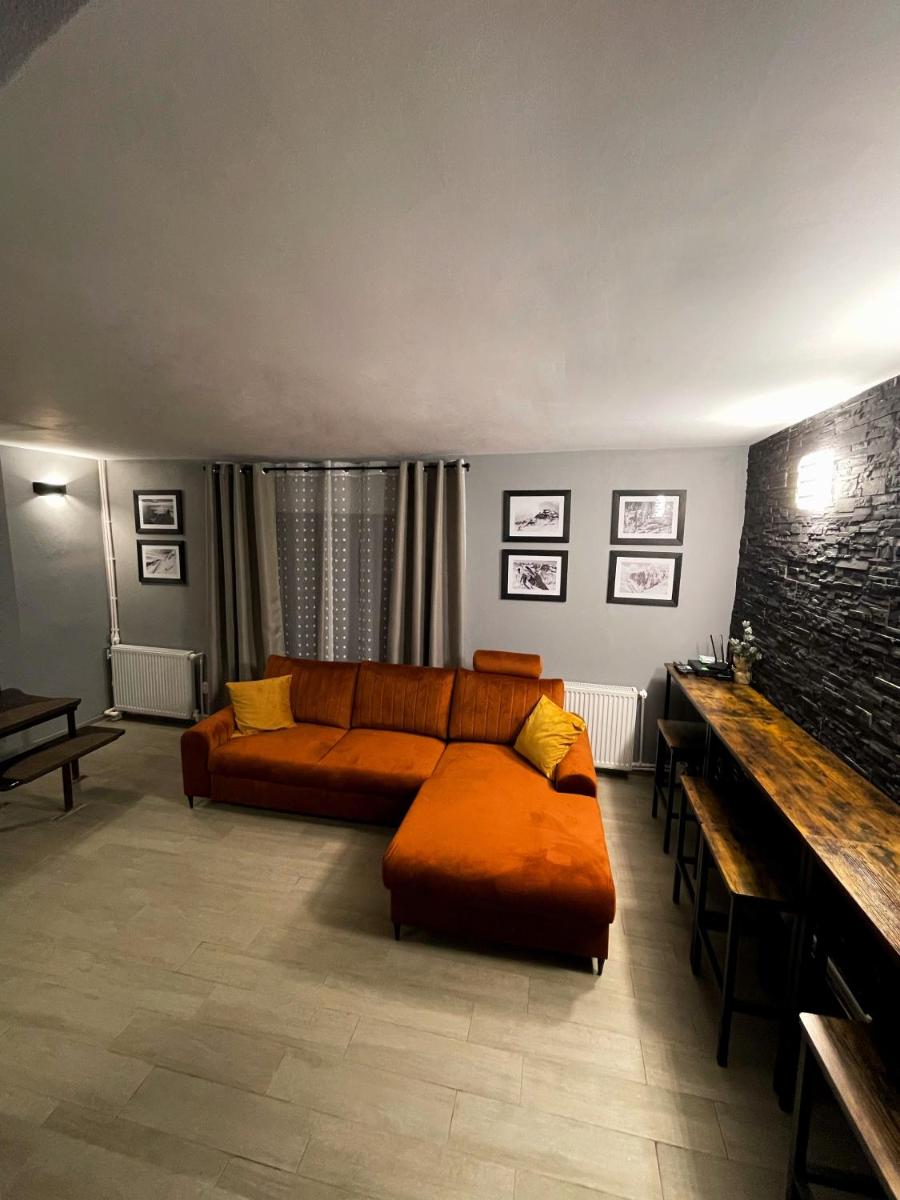 DreamHouse Straja - Housity