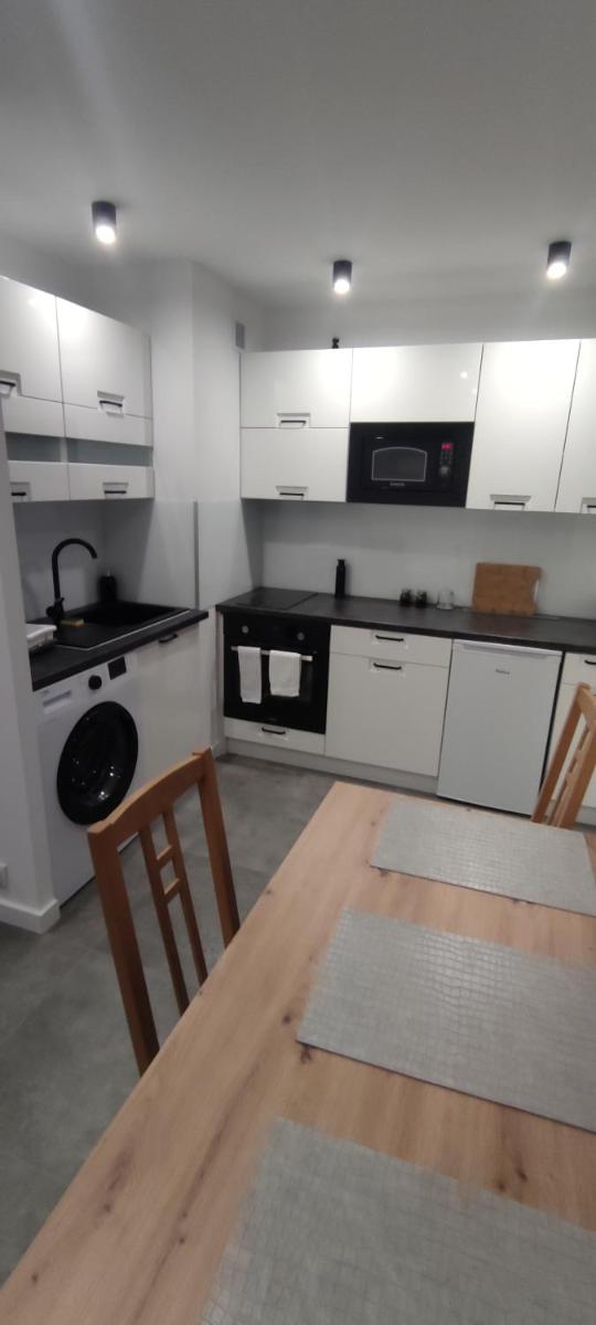 Apartament Miedzianka III - Housity