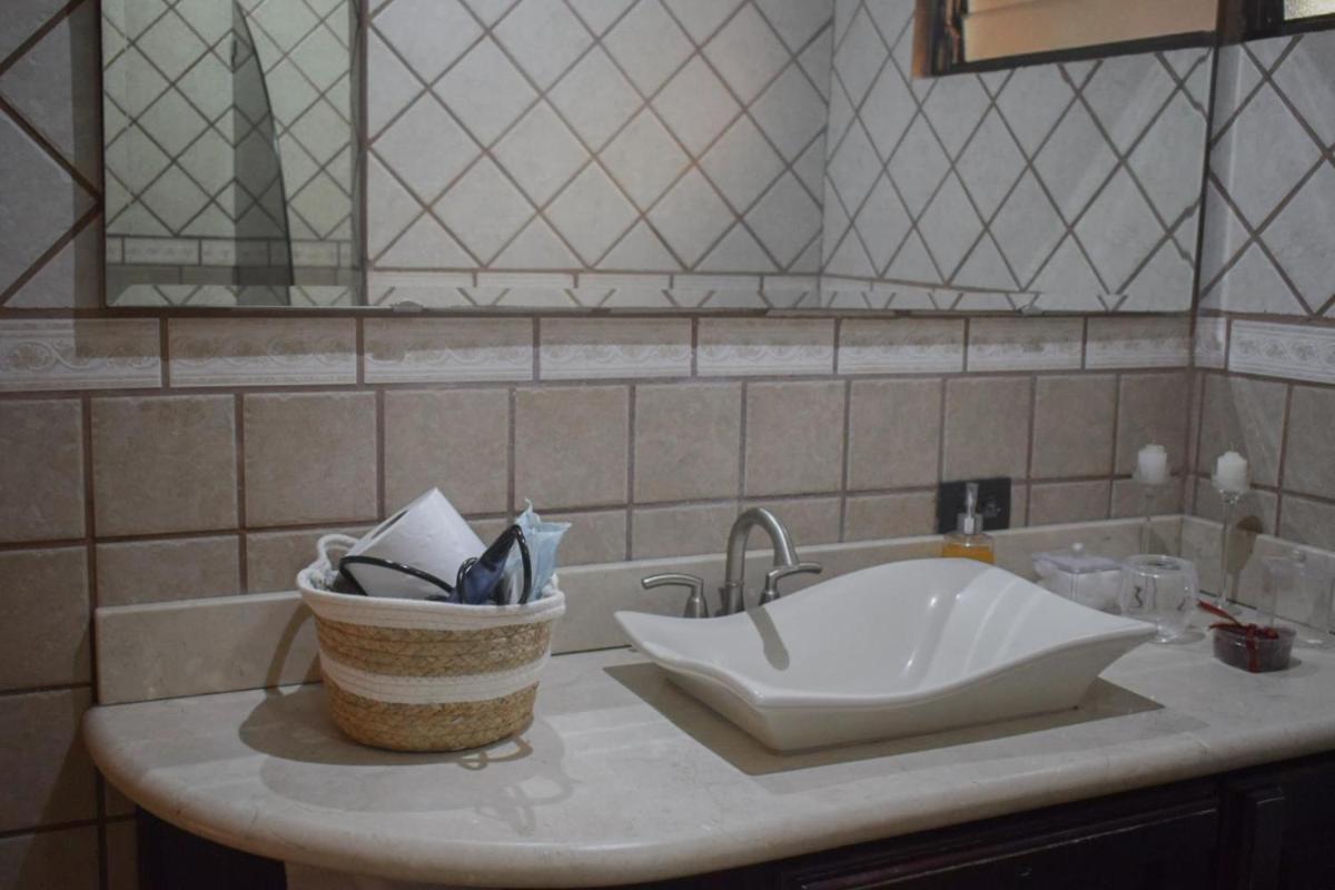 Rohrmoser Casa Simon - 2 habs - Sonia Brenes - Housity