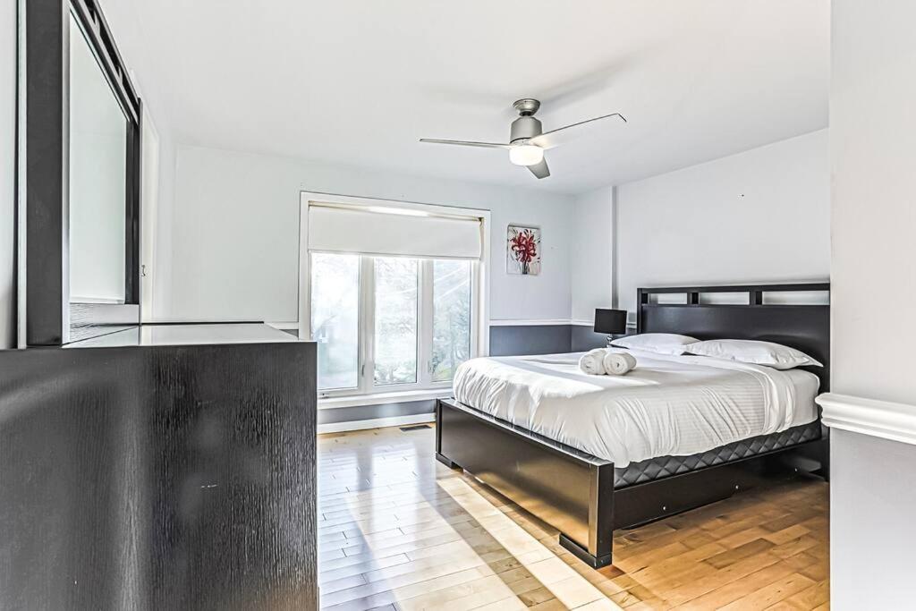 Cheerful 4 bedroom home with inground heated pool - Housity