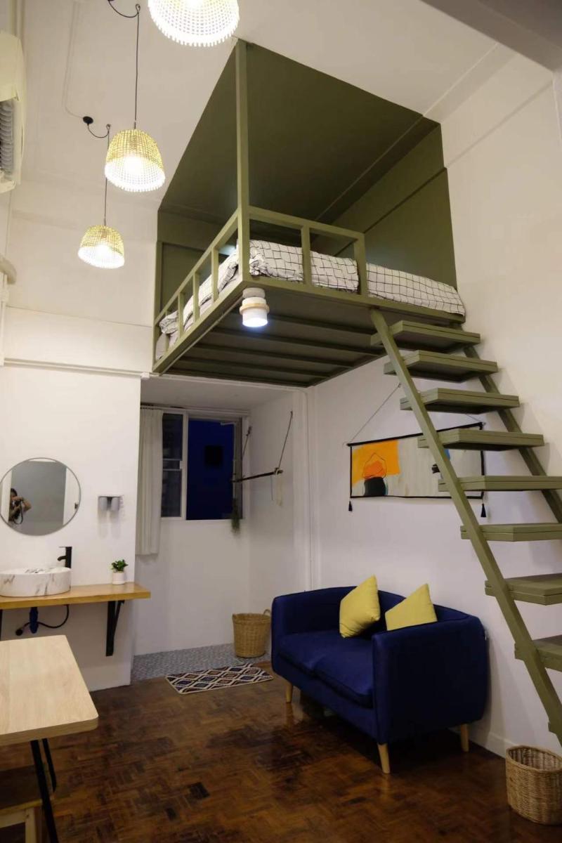 Float's House - Housity