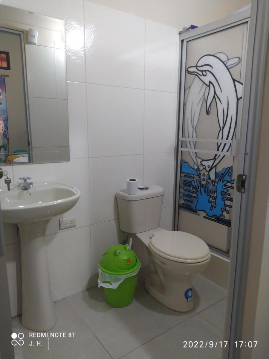 Casa amoblada y cómoda en BALLENITA, Santa Elena. - Housity