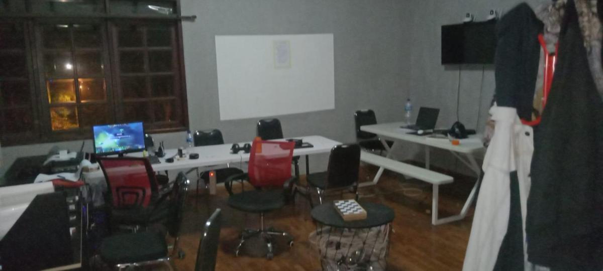 Suitetrails - Villa Parade Dago