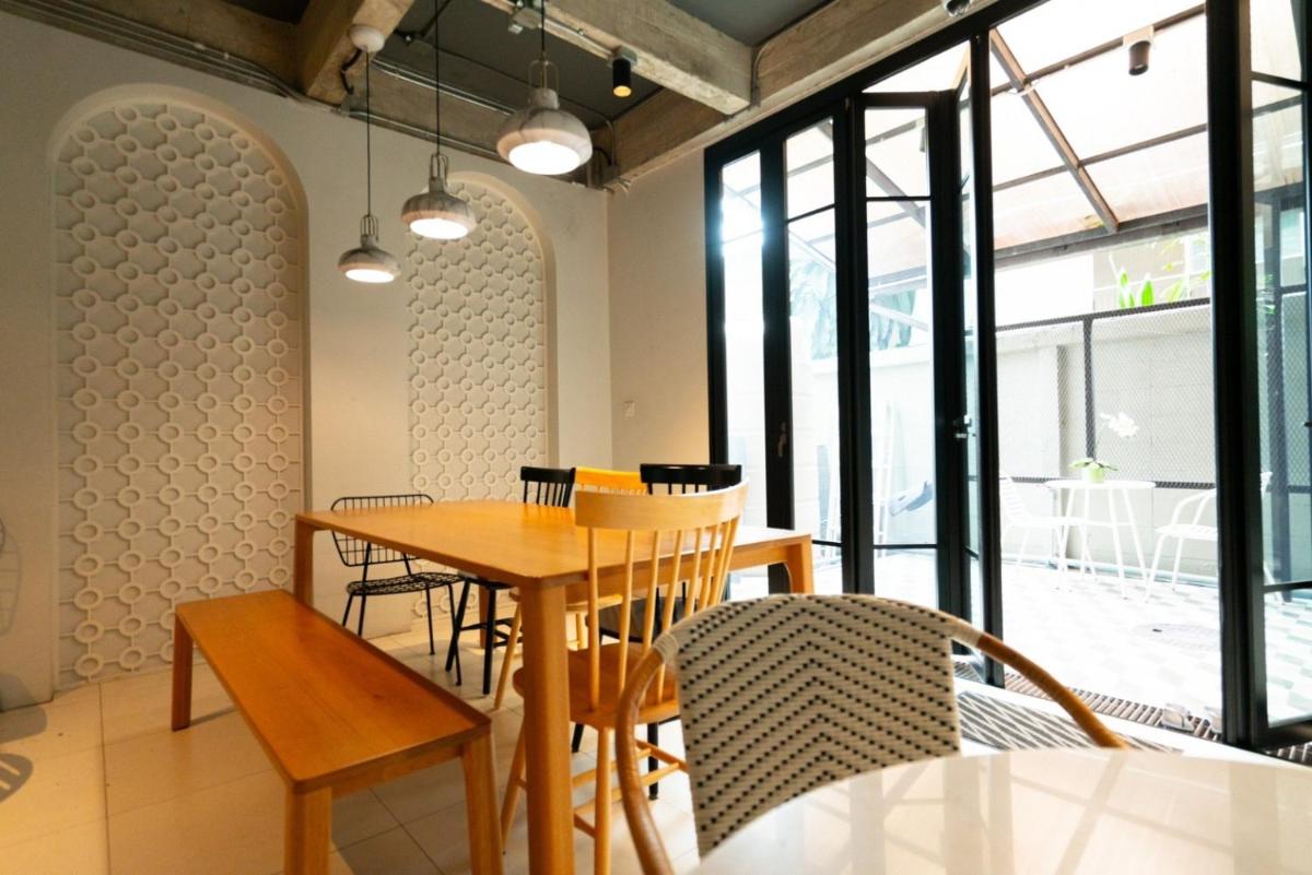 Bedspread Hostel - Hizvo