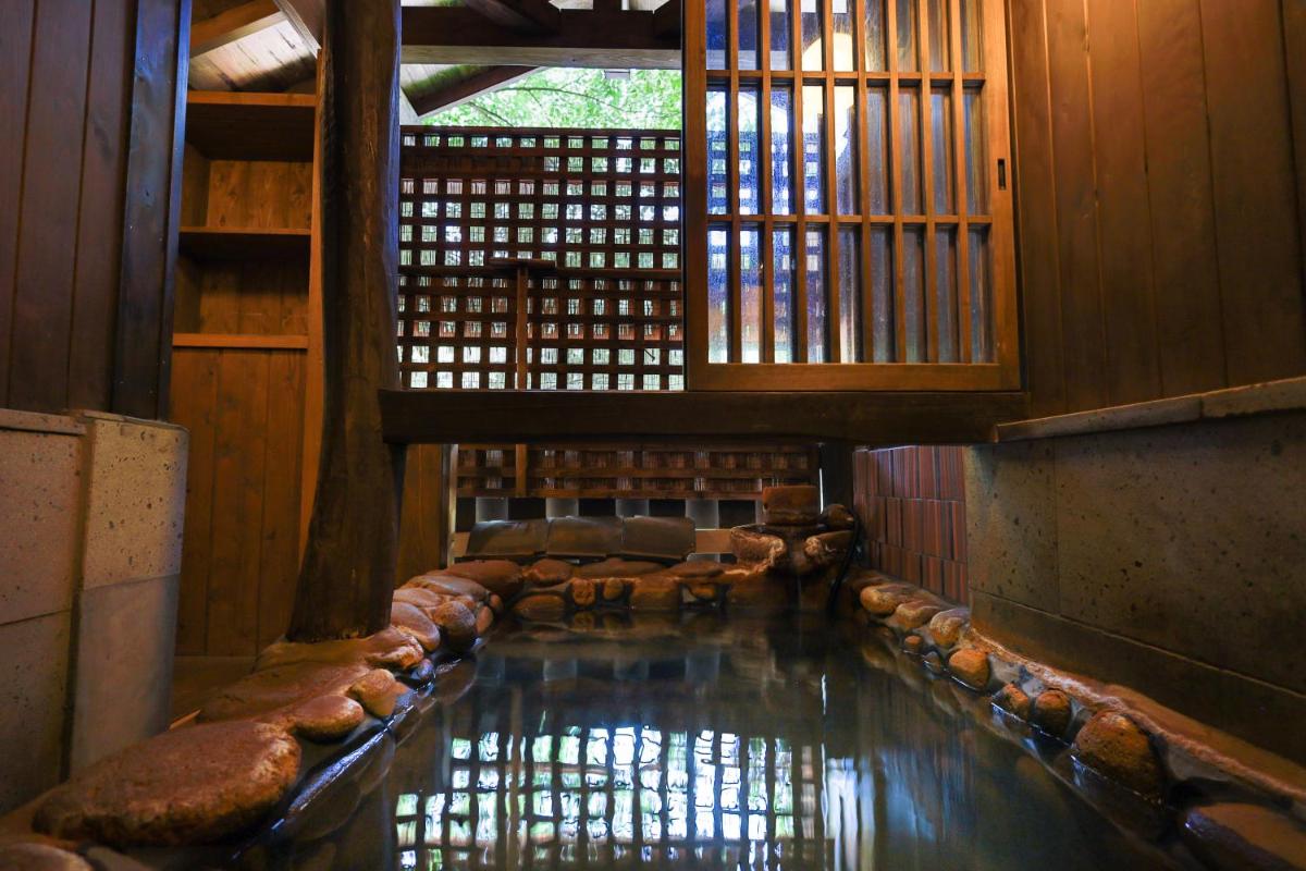 Kurokawa Onsen Oyado Noshiyu - Housity