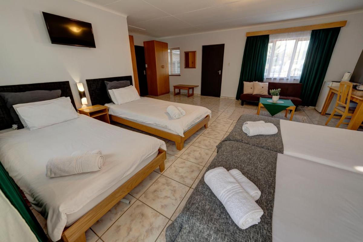 Royal Sea Star Guesthouse - Housity