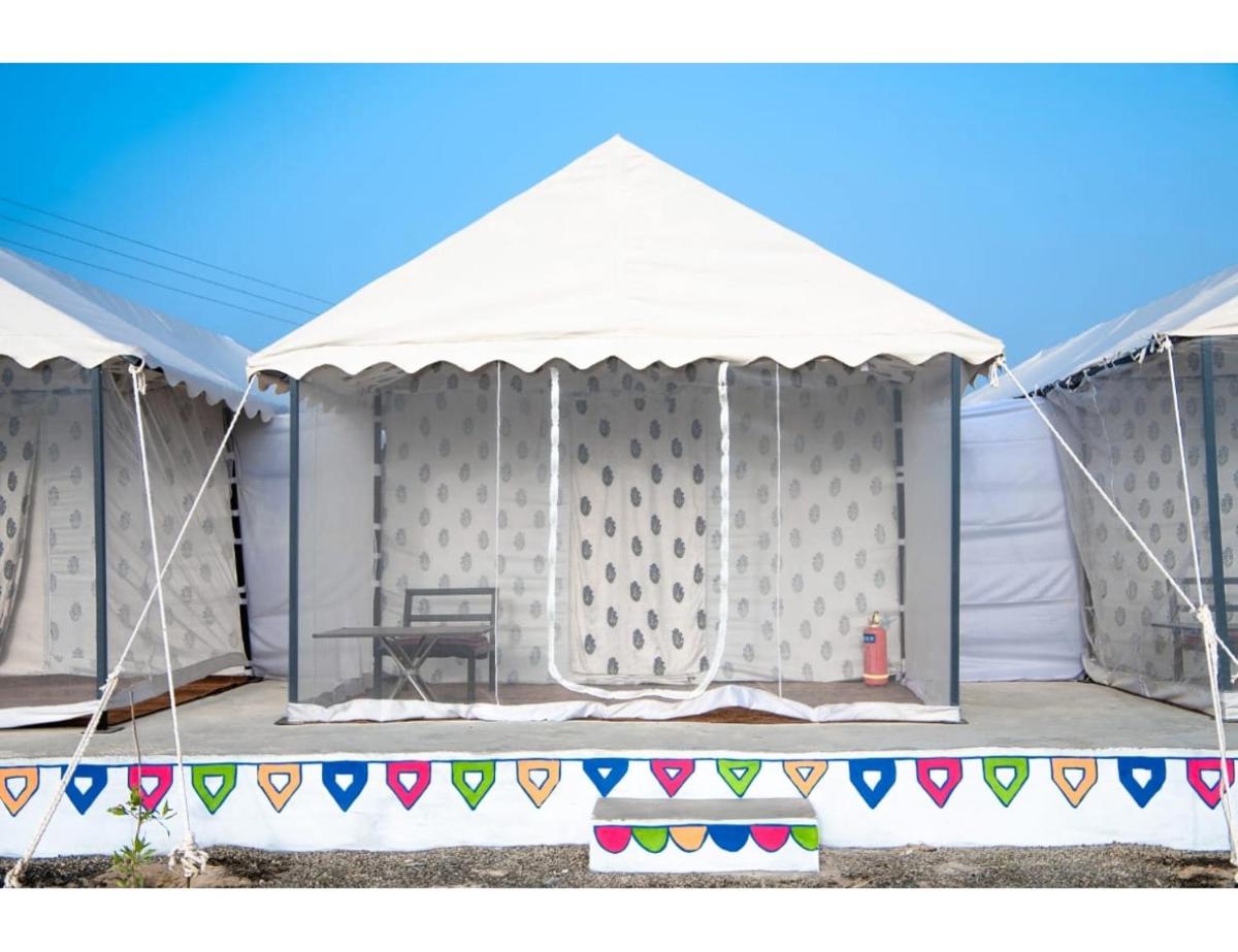 Rann Rajvi Home Stay, Gorewali - Housity