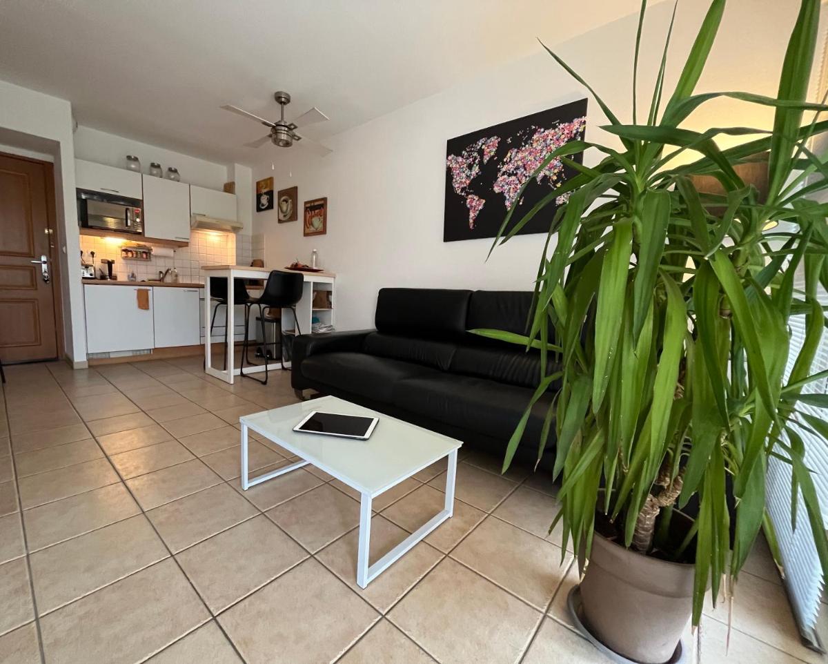 L'Ecume - Housity