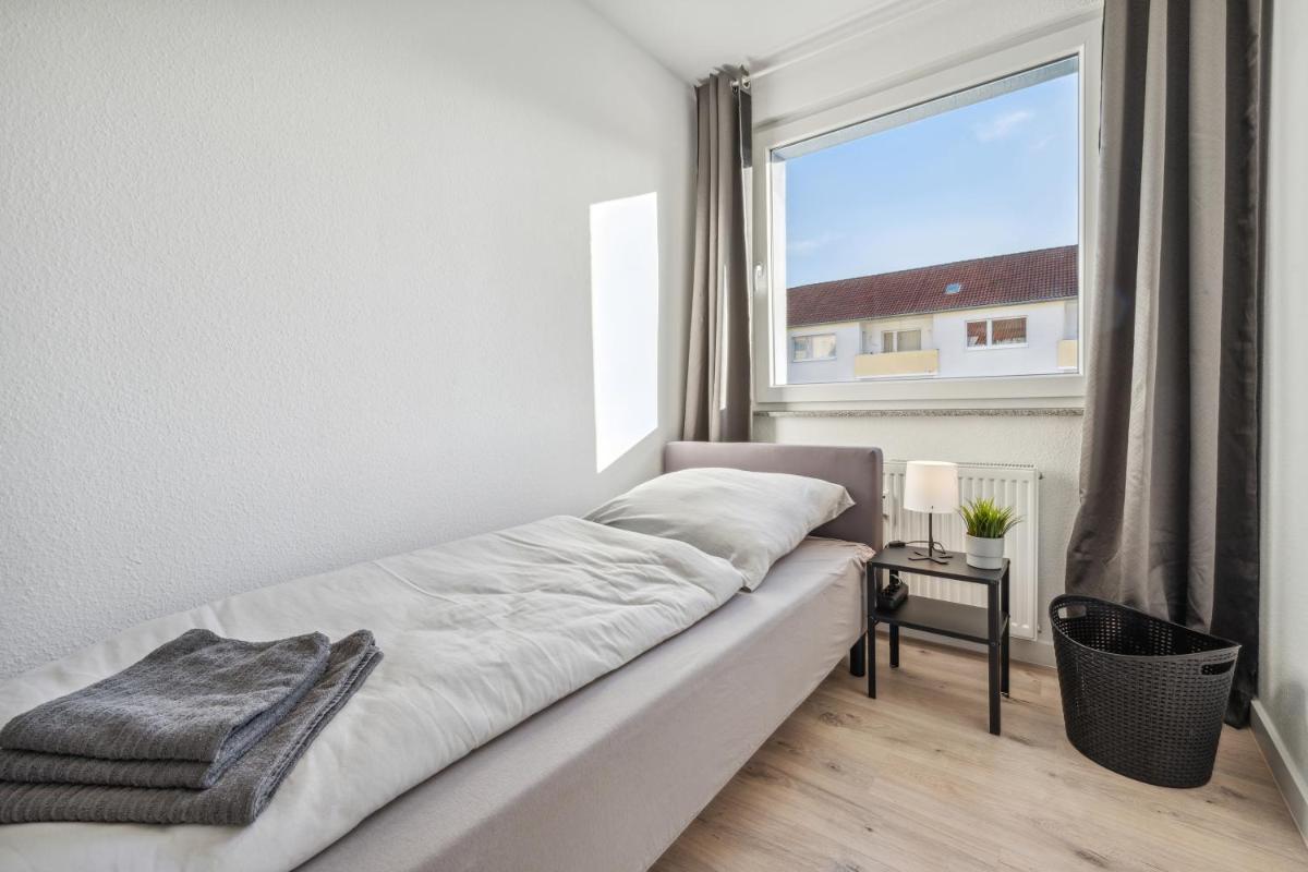 Suitetrails - Fully equipped fitter suite in Düren