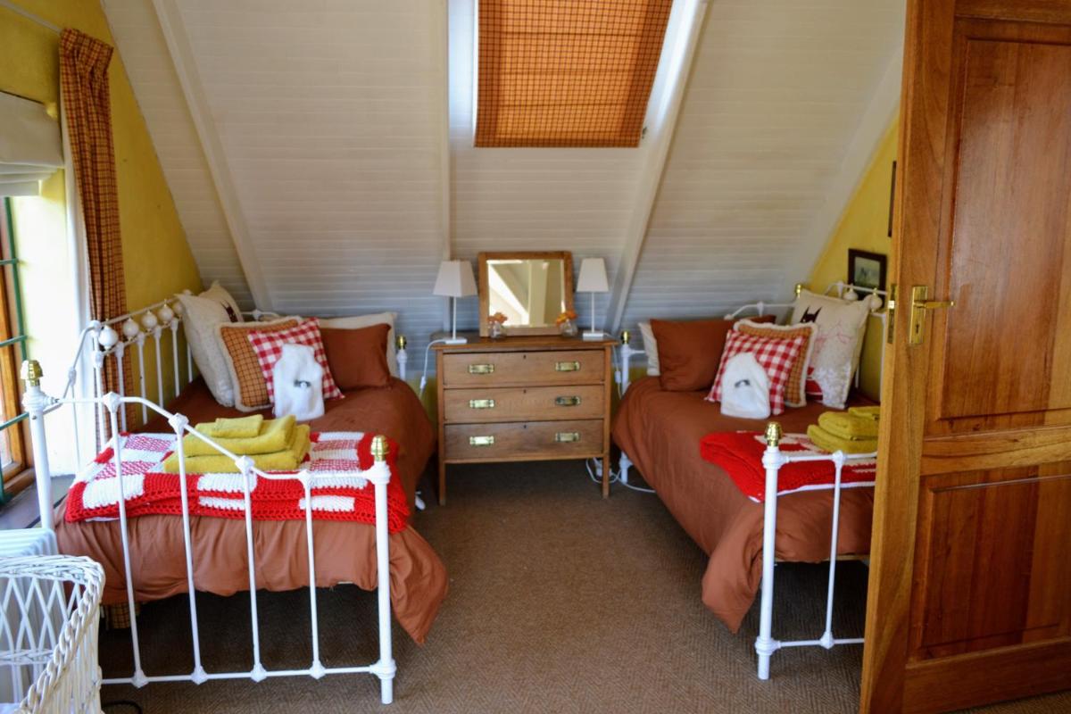 Dullies Cottage - Housity