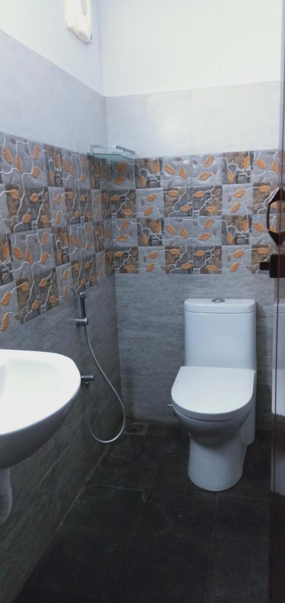 Cheerful one BHK house - Housity