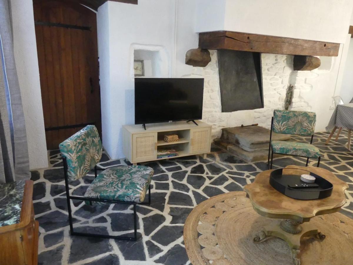 La Belle Aventure - Housity