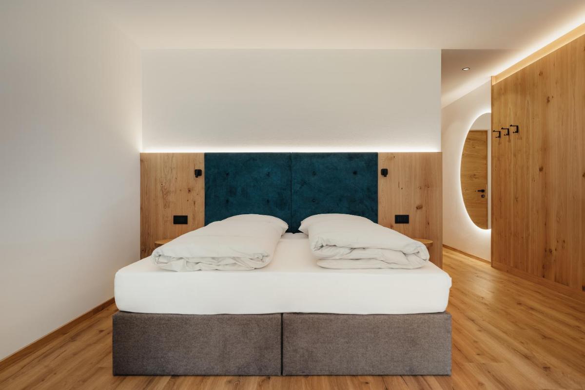 Aria de Munt - Housity
